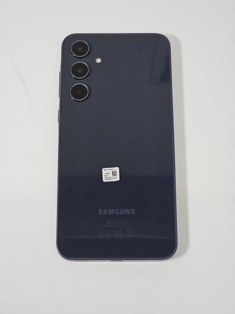 samsung galaxy a35 5g 128gb awesome navy achterkant