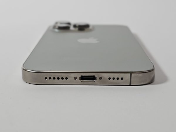 apple iphone 16 pro max 256gb natural 96% accu input