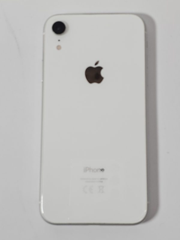 apple iphone xr 64gb wit 83% accu achterkant
