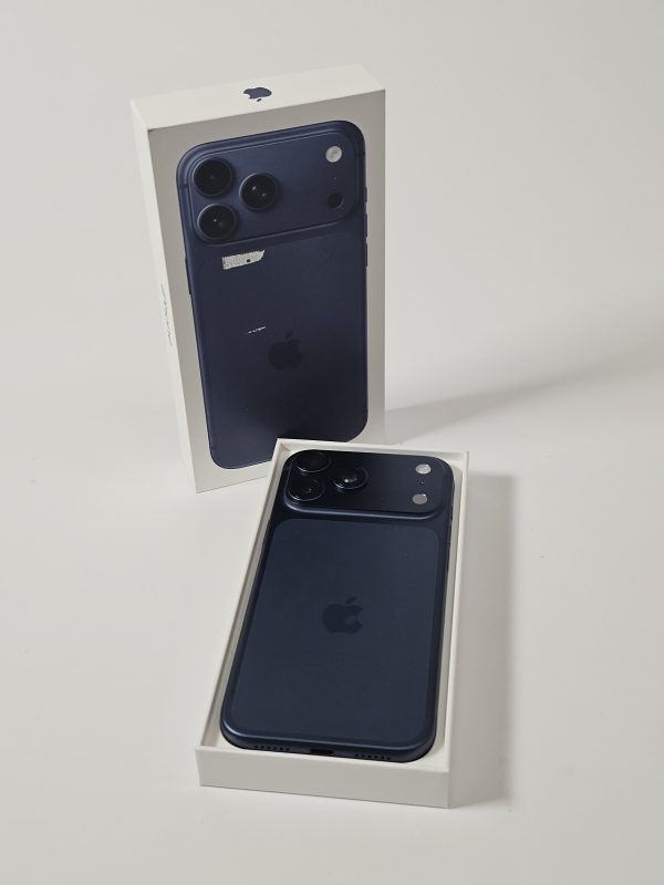 apple iphone 17 pro max 512gb deep blue in doos