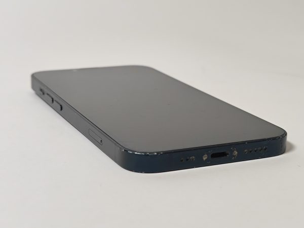 apple iphone 13 128gb zwart 86% accu - zij aanzicht links