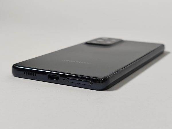 samsung galaxy a53 128gb zwart 5g - zij aanzicht rechts