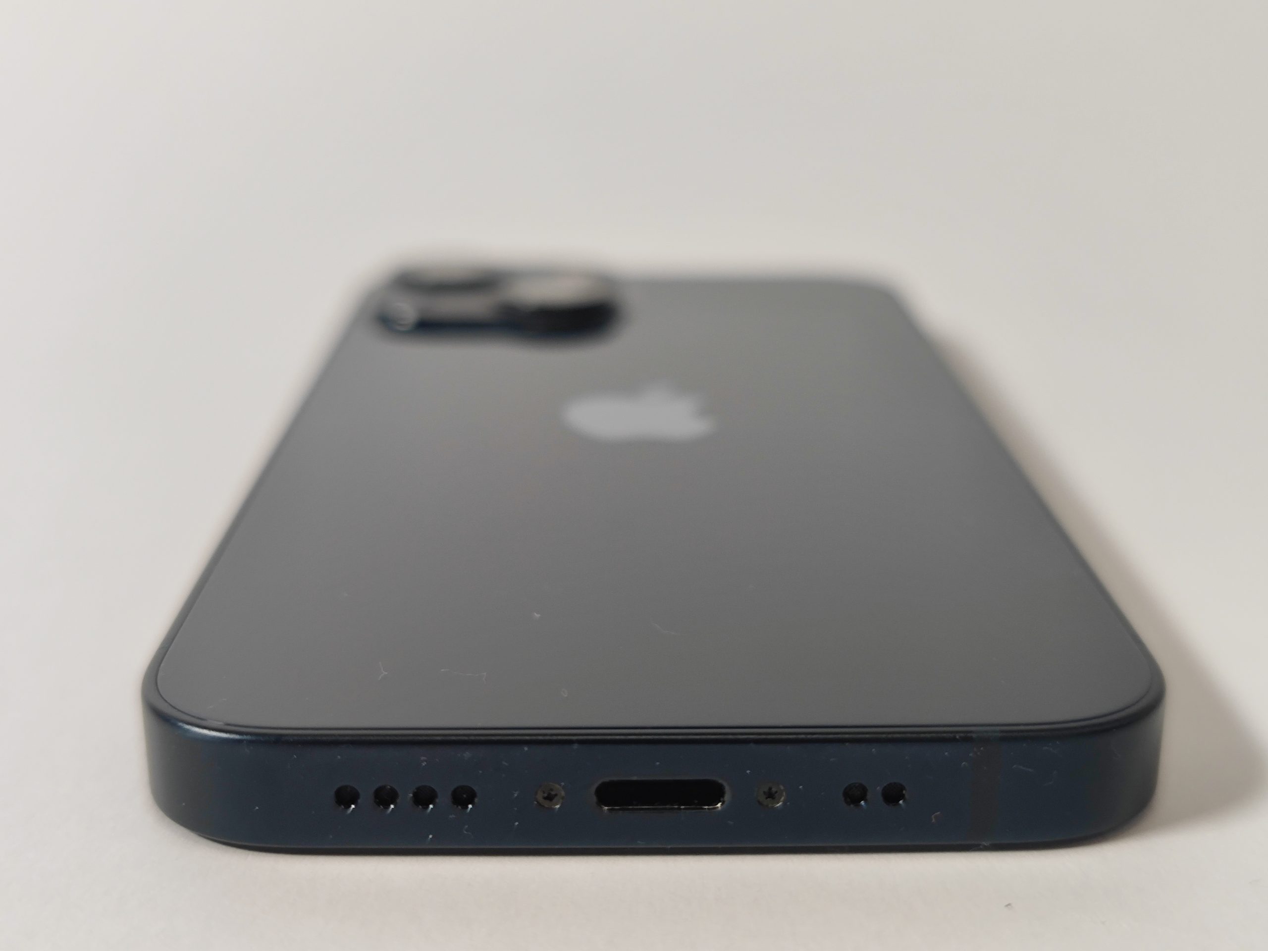 apple iphone 13 mini 128gb zwart 88% accu - Input