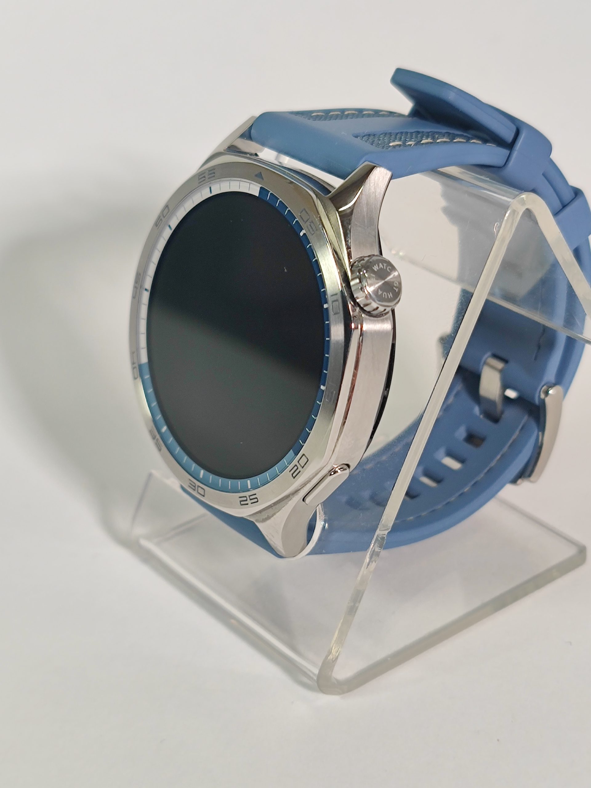 hauwei watch gt5 46mm blauw | retour deal - schuin zijaanzicht rechts