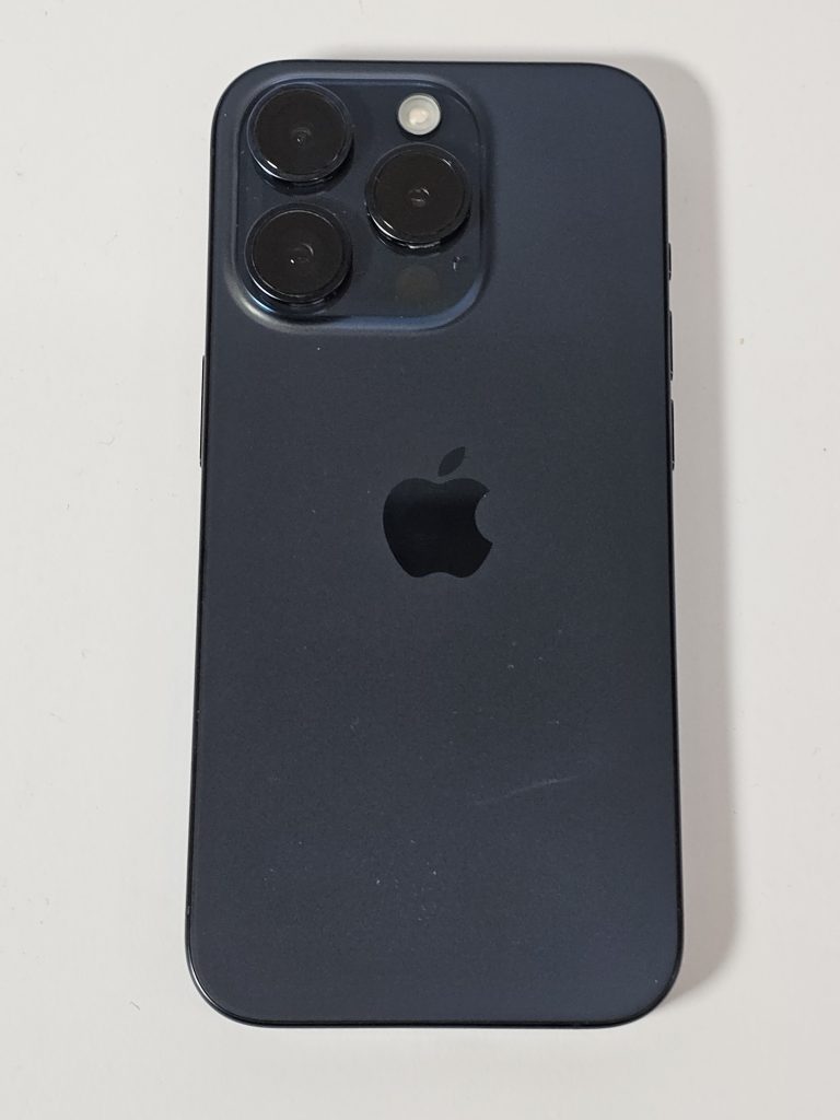 apple iphone 15 pro 512gb blauw | tweedehands | 89% achterkant