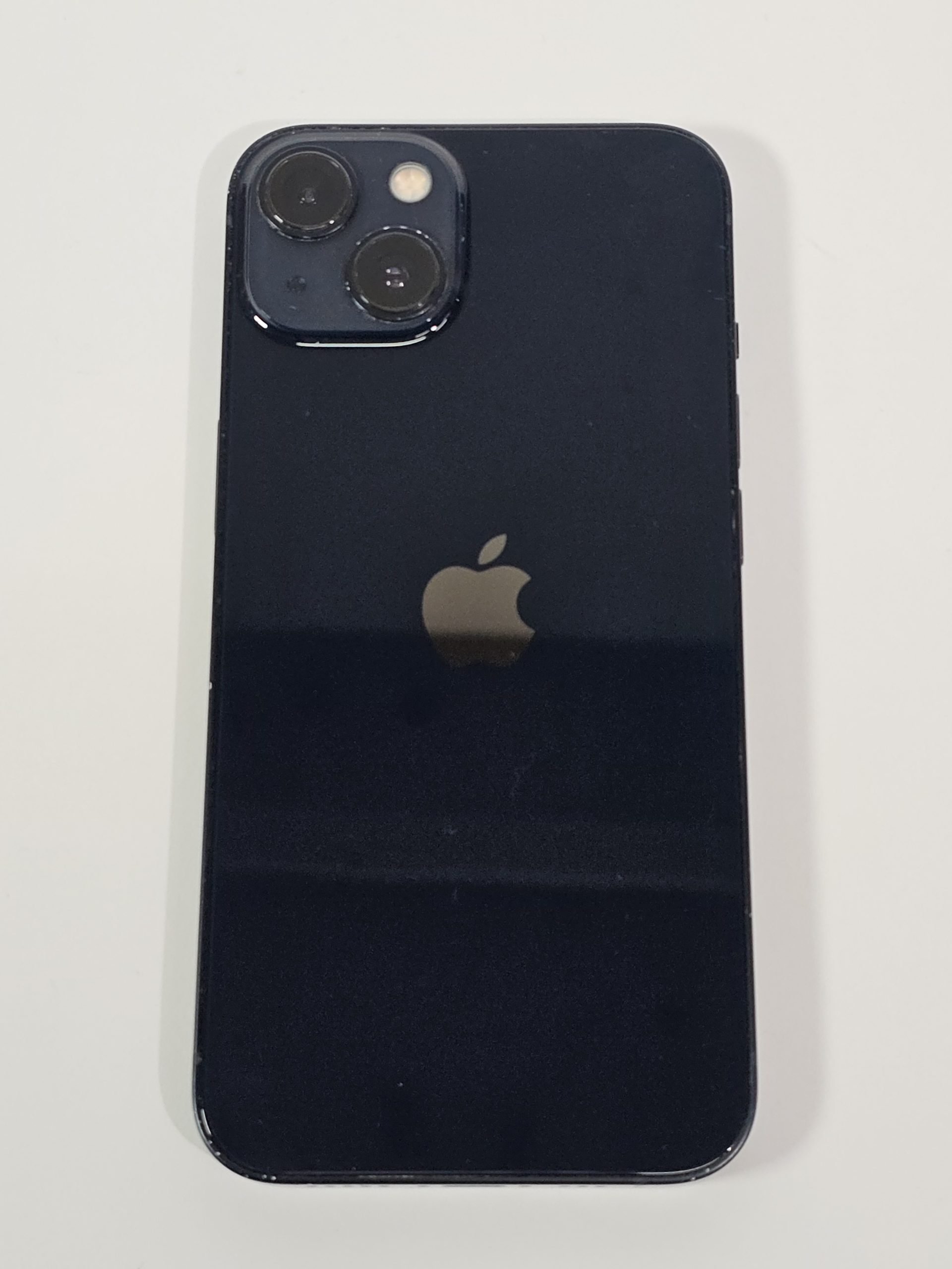 apple iphone 13 128gb zwart 93% | tweedehands achterkant