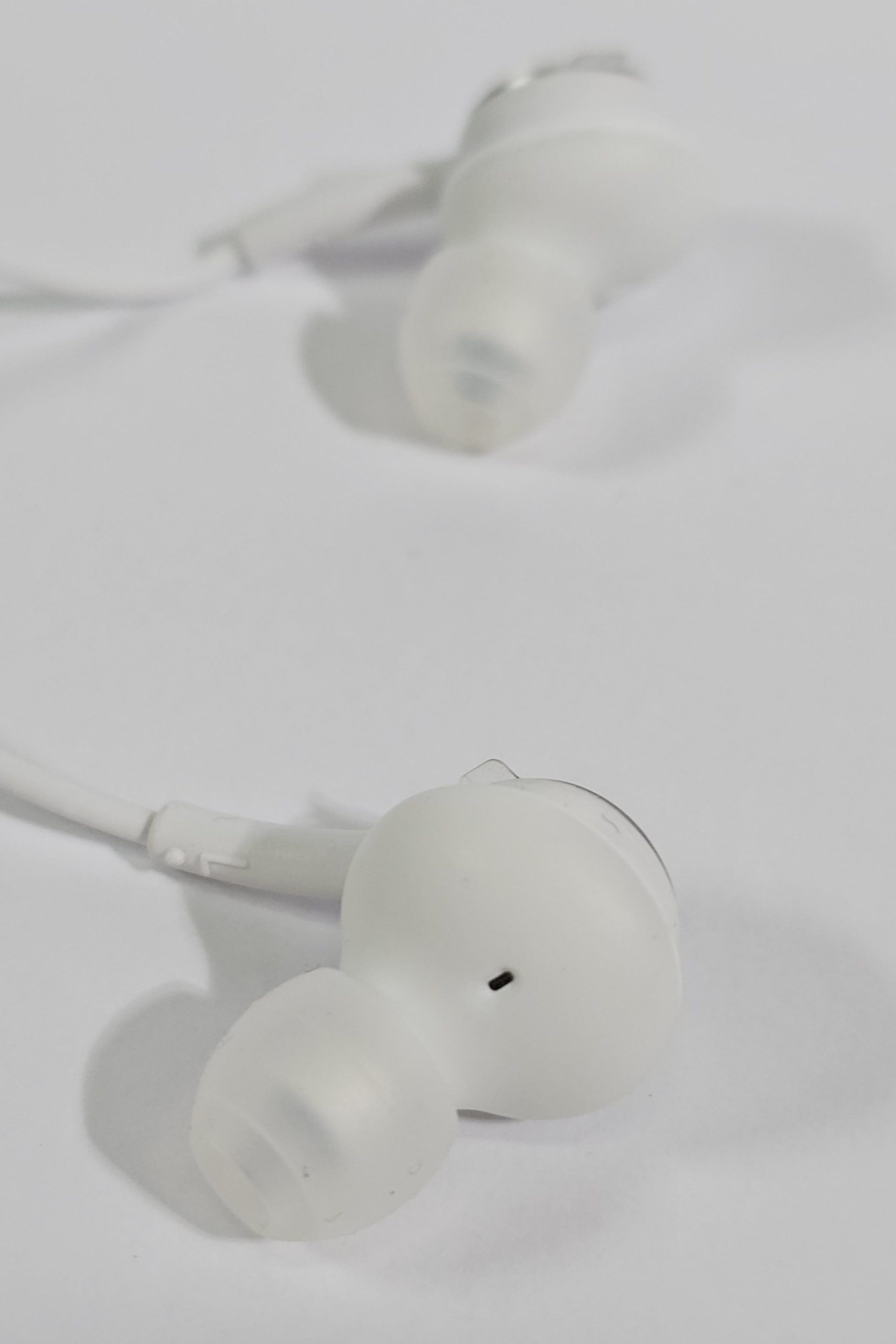 samsung akg oortjes 3,5mm jack aansluiting wit | nieuw oortjes