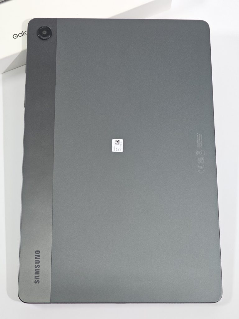 samsung galaxy tab a9 plus 64gb wifi grijs | retour achterkant