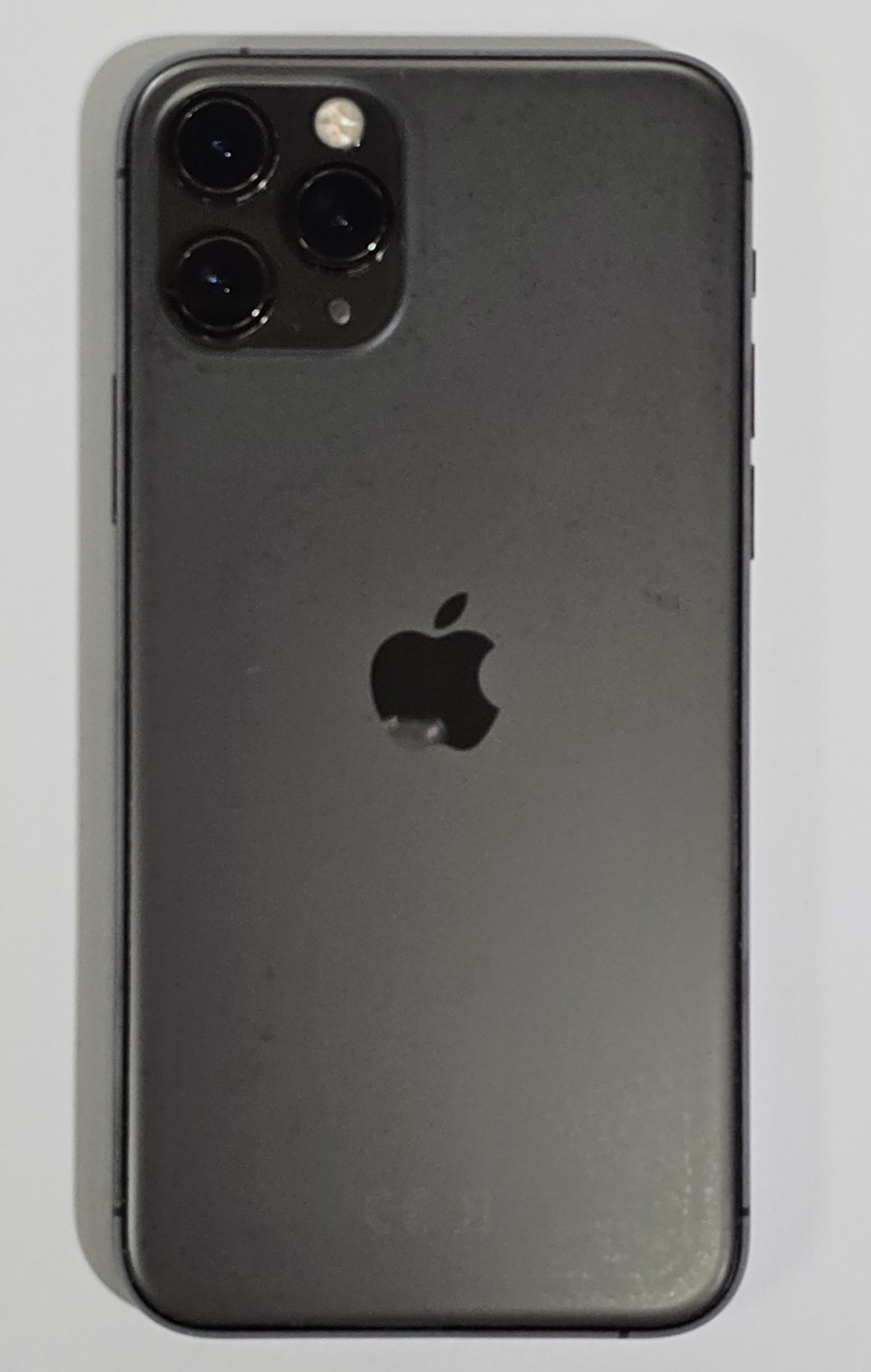 apple iphone 11 pro 256gb space grijs 100% | 2dehands achterkant