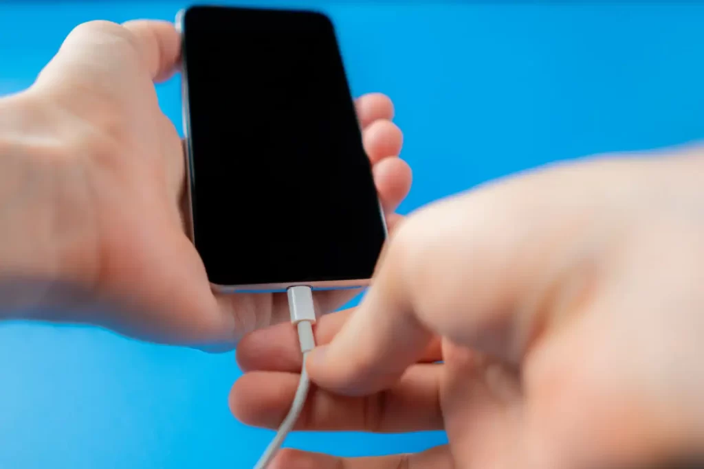 Telefoon valt steeds uit: oorzaak en tips